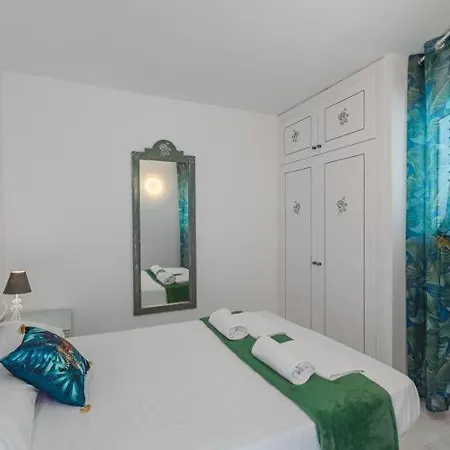 New Blue Seaside View Ponderosa, In Costa Adeje بلايا ذي لاس أميريكاس